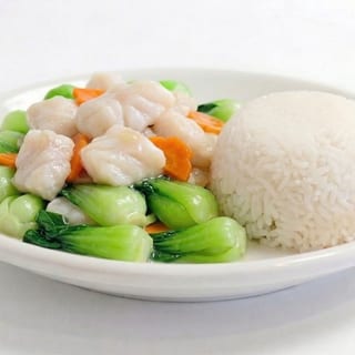 Fish & Baby Bok - Clear Garlic Sauce Rice Plate